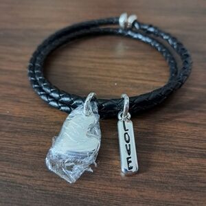 Heart charm black bracelet
